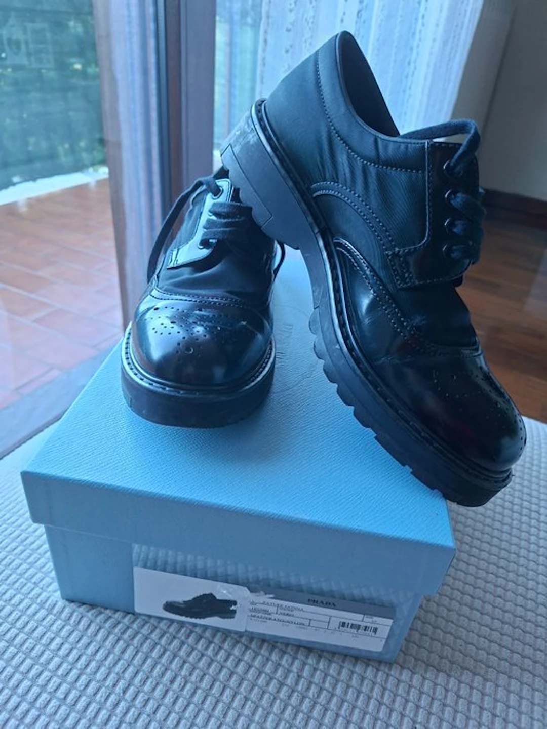 Prada - Lace-up shoes - Size: EU 37