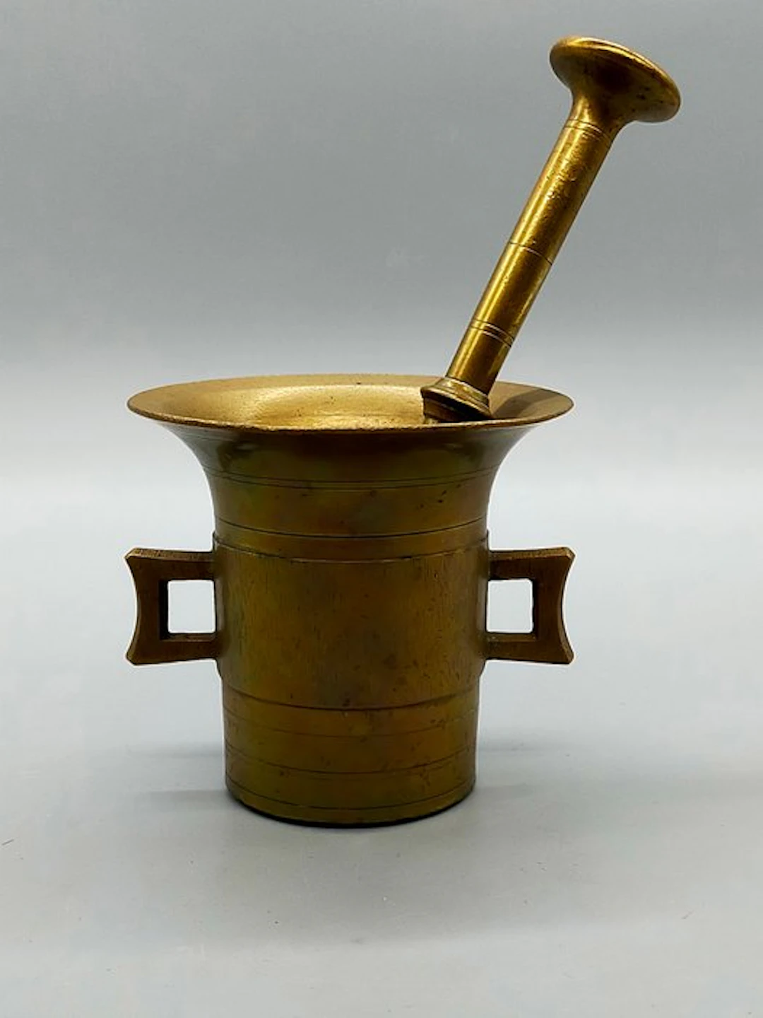 Mortar - Antique brass mortar with pestle - Brass