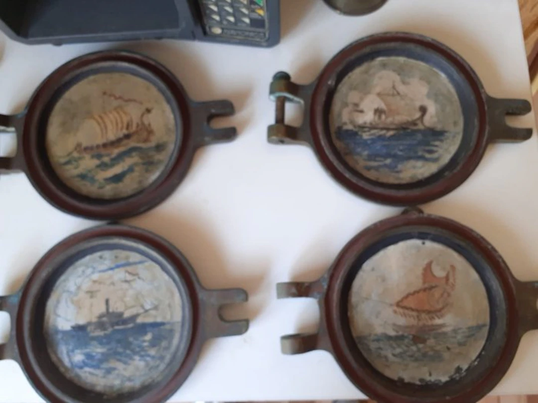 Maritime object (4) - Brass