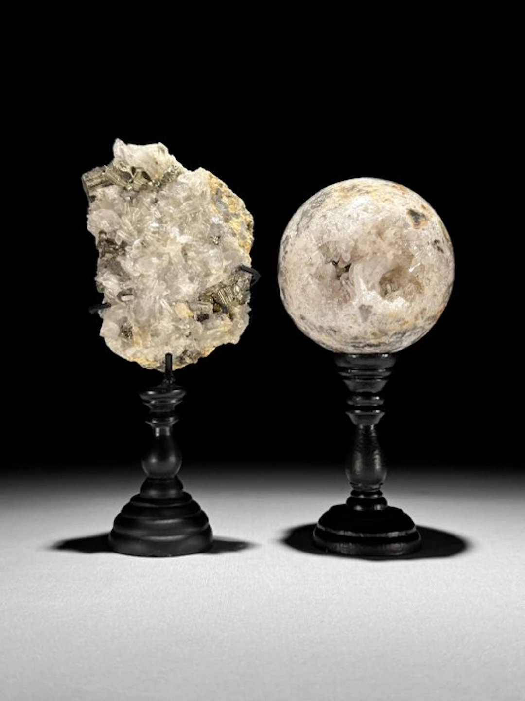 NO RESERVE PRICE - Beautiful Pair of Pyrite & Crystal...