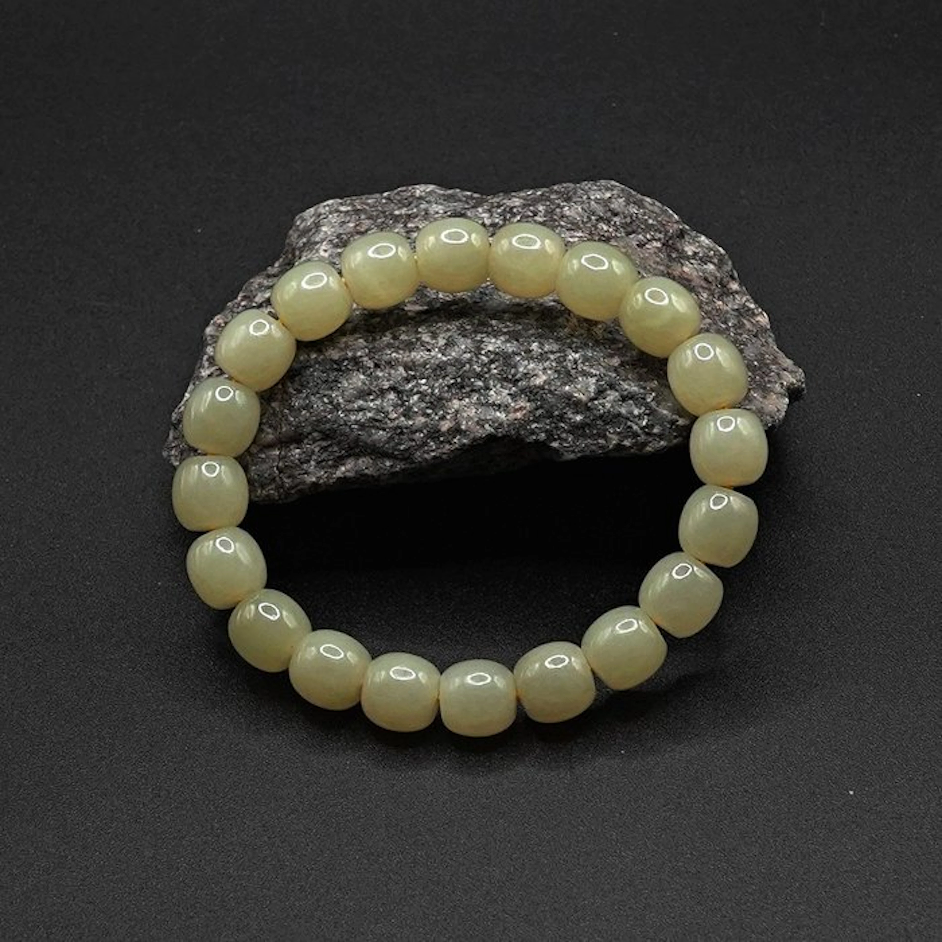 Premium Hetian Nephrite Jade Bracelet – Yellow‑Green Gem...
