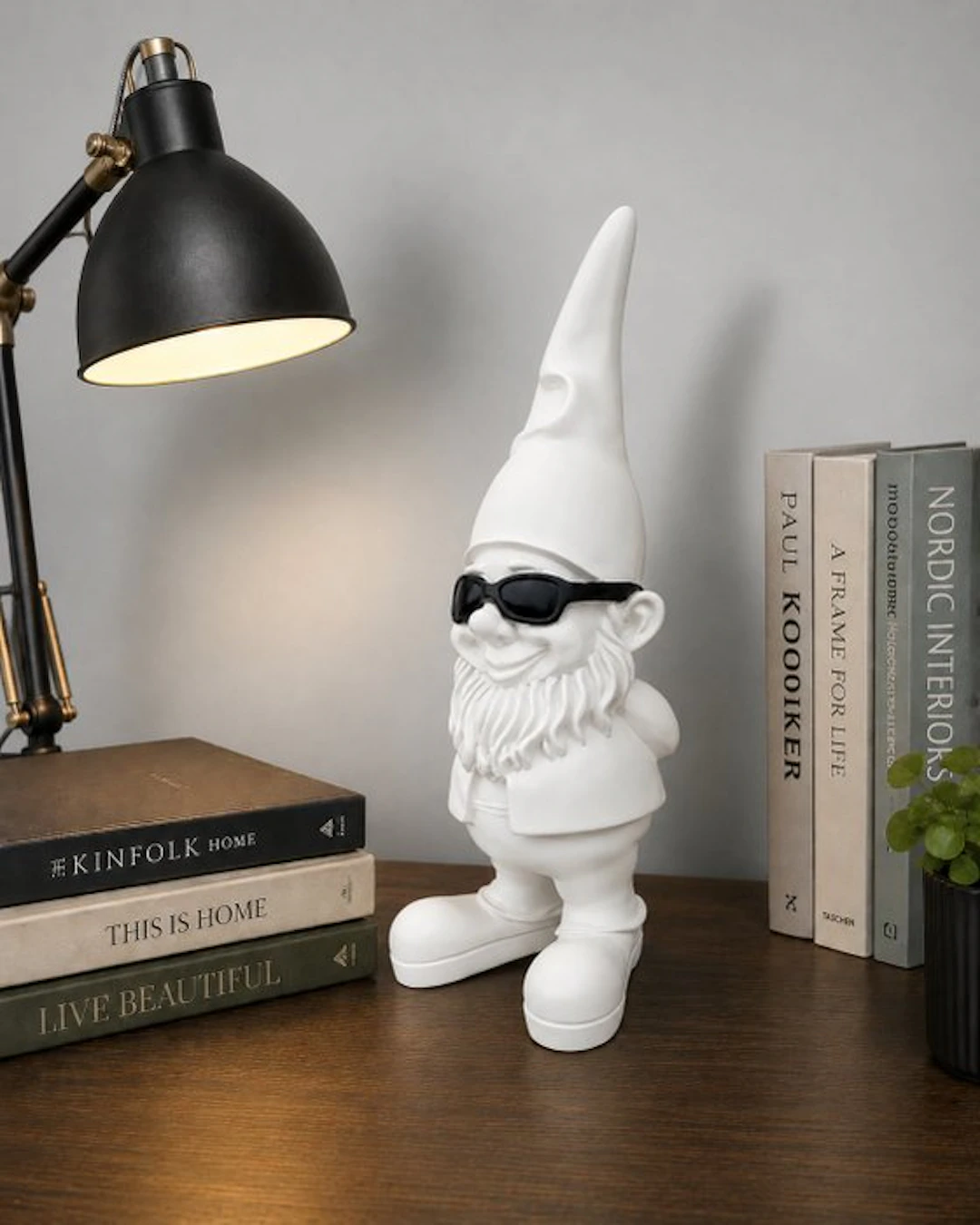 Statue, funny gnome with sunglasses - 41 cm - polyresin