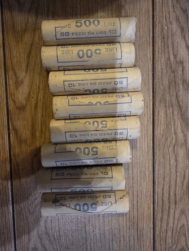 Italy. Lotto 8 Rotolini - 10 Lire 1980 Spighe (No reserve price)
