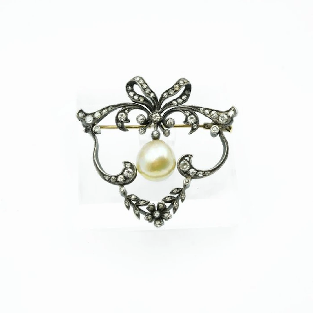 Brooch - 14 kt. Rose gold, Silver Pearl - Diamond