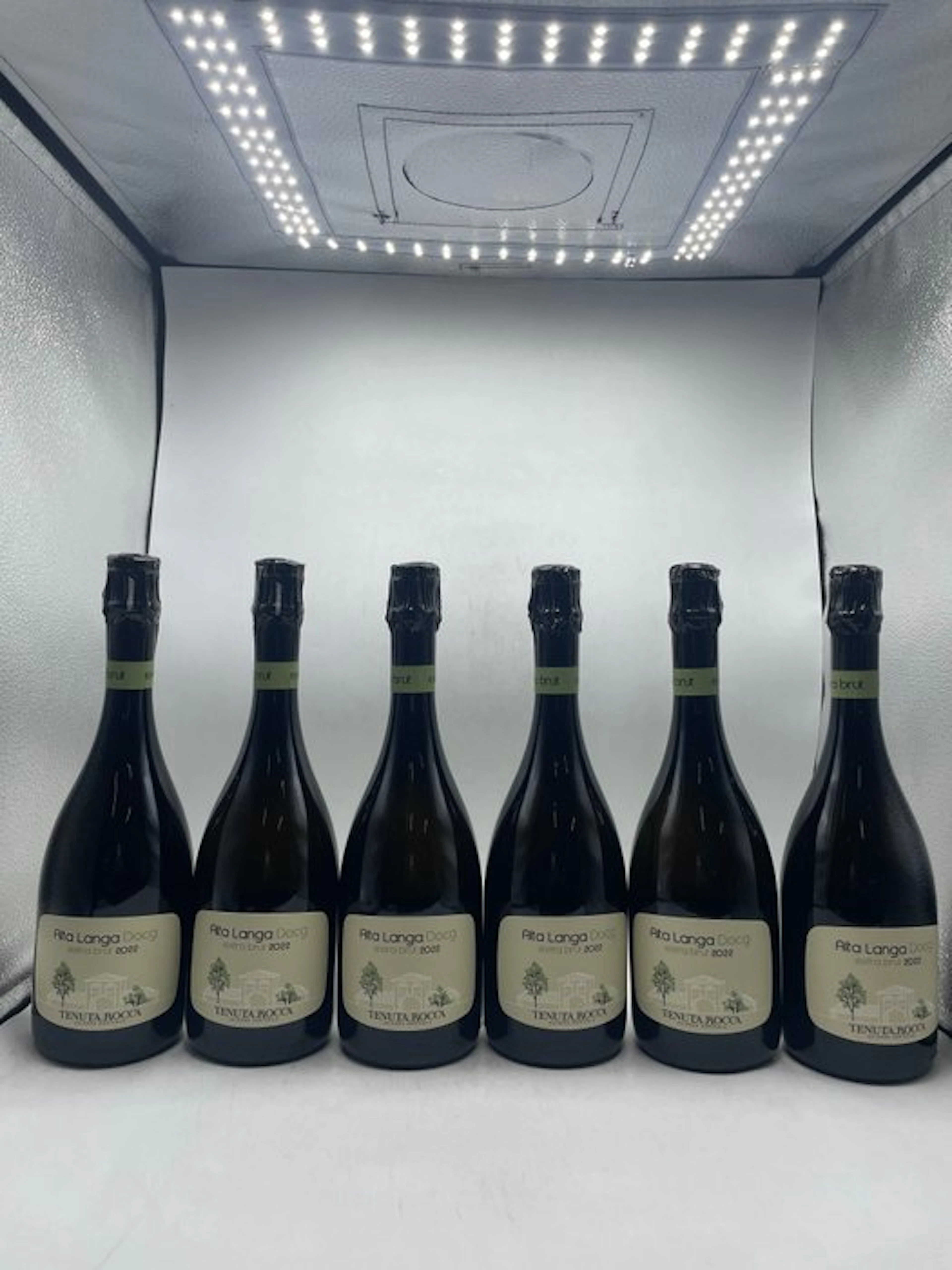2022 Tenuta Rocca Alta Langa Extra Brut - Piedmont DOCG - 6 Bottles (0.75L)