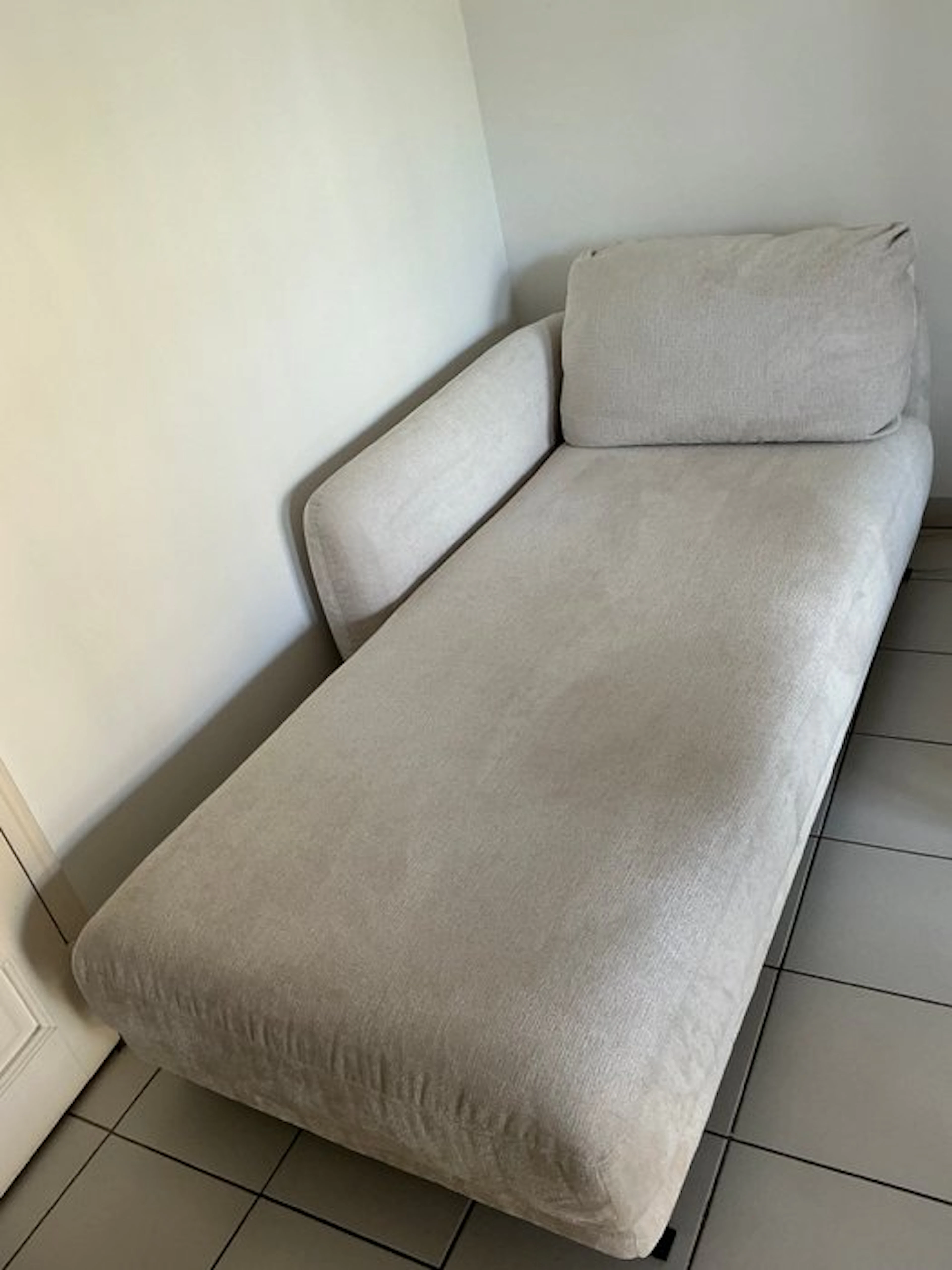 Olta - Sofa - Long chair Amalfi from Olta - Textile