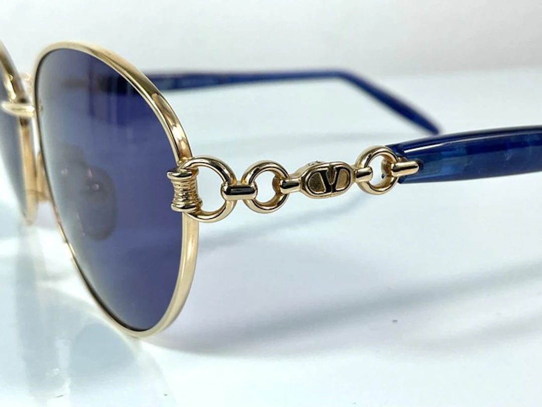 Valentino - Sunglasses
