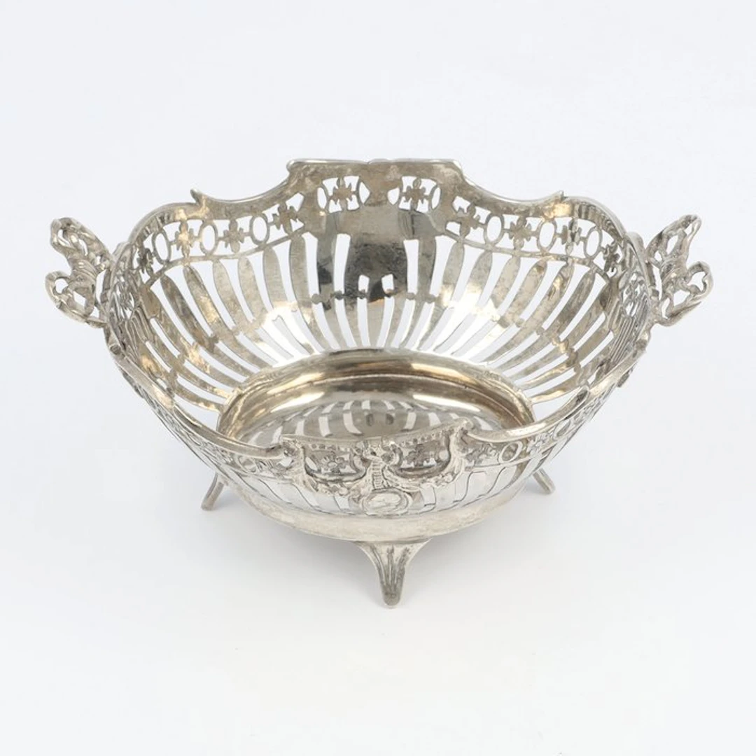 Bonbon basket - .833 silver