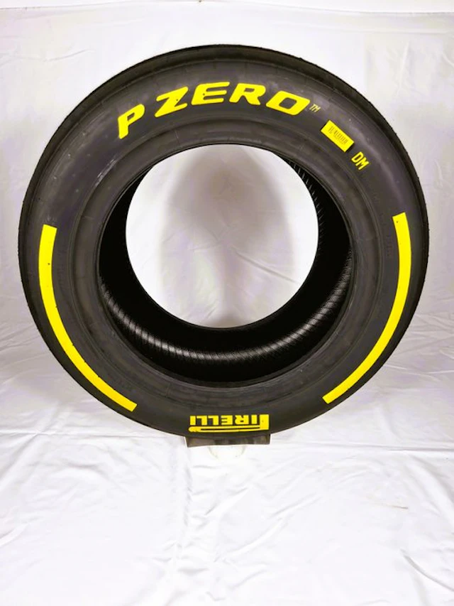 Tyre (1) - Pneumatico Pirelli - Formula