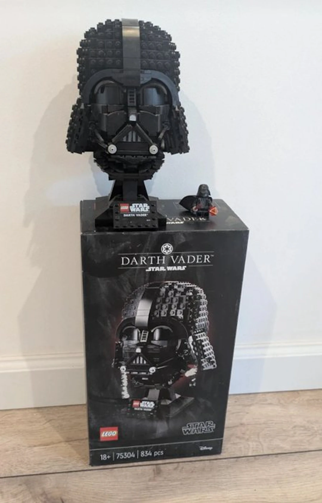 LEGO Set - 75304 - Star Wars - Darth Vader