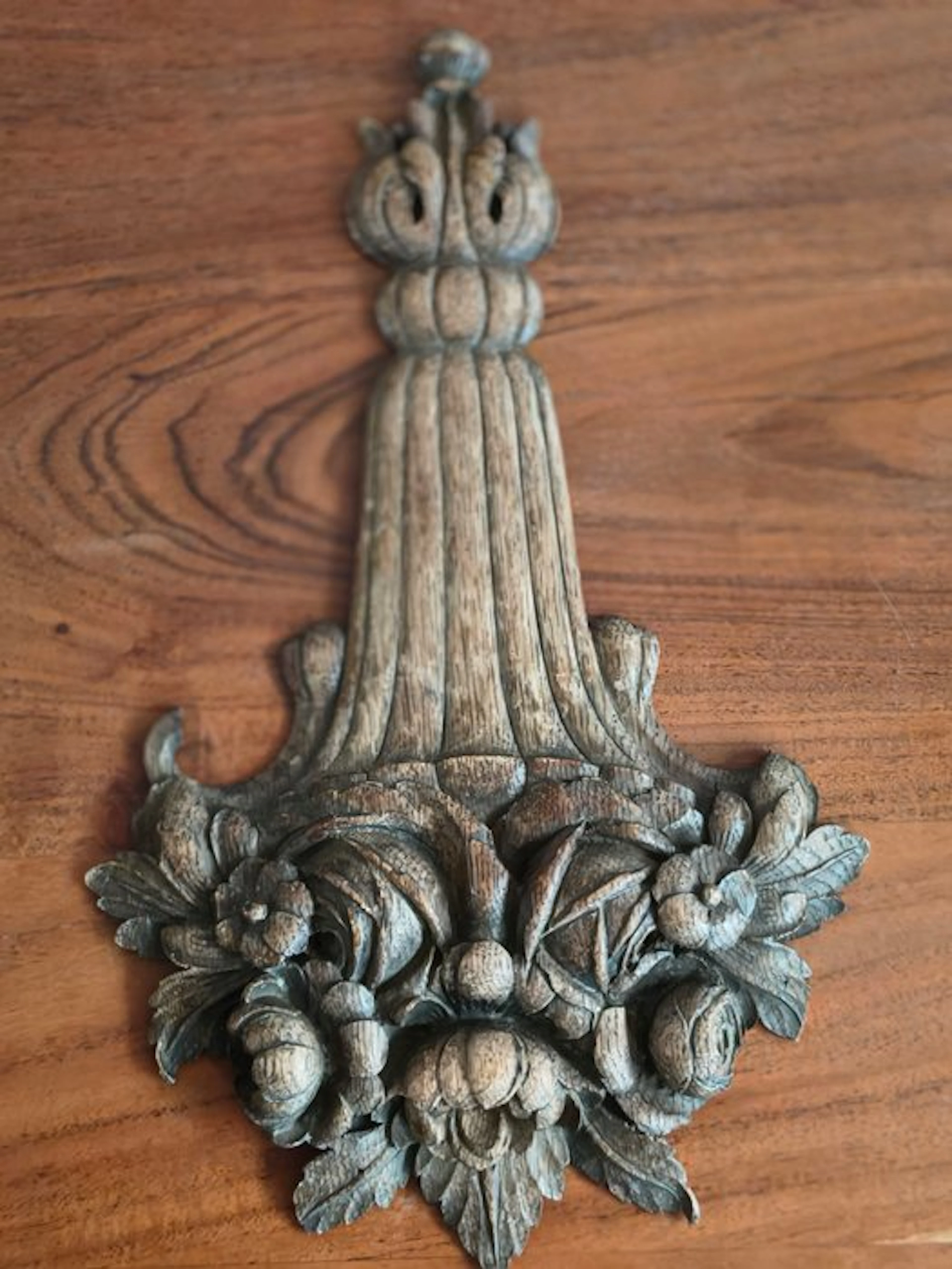 Arts & Crafts style Architectural ornament - 1880-1920 - floral wood ornament