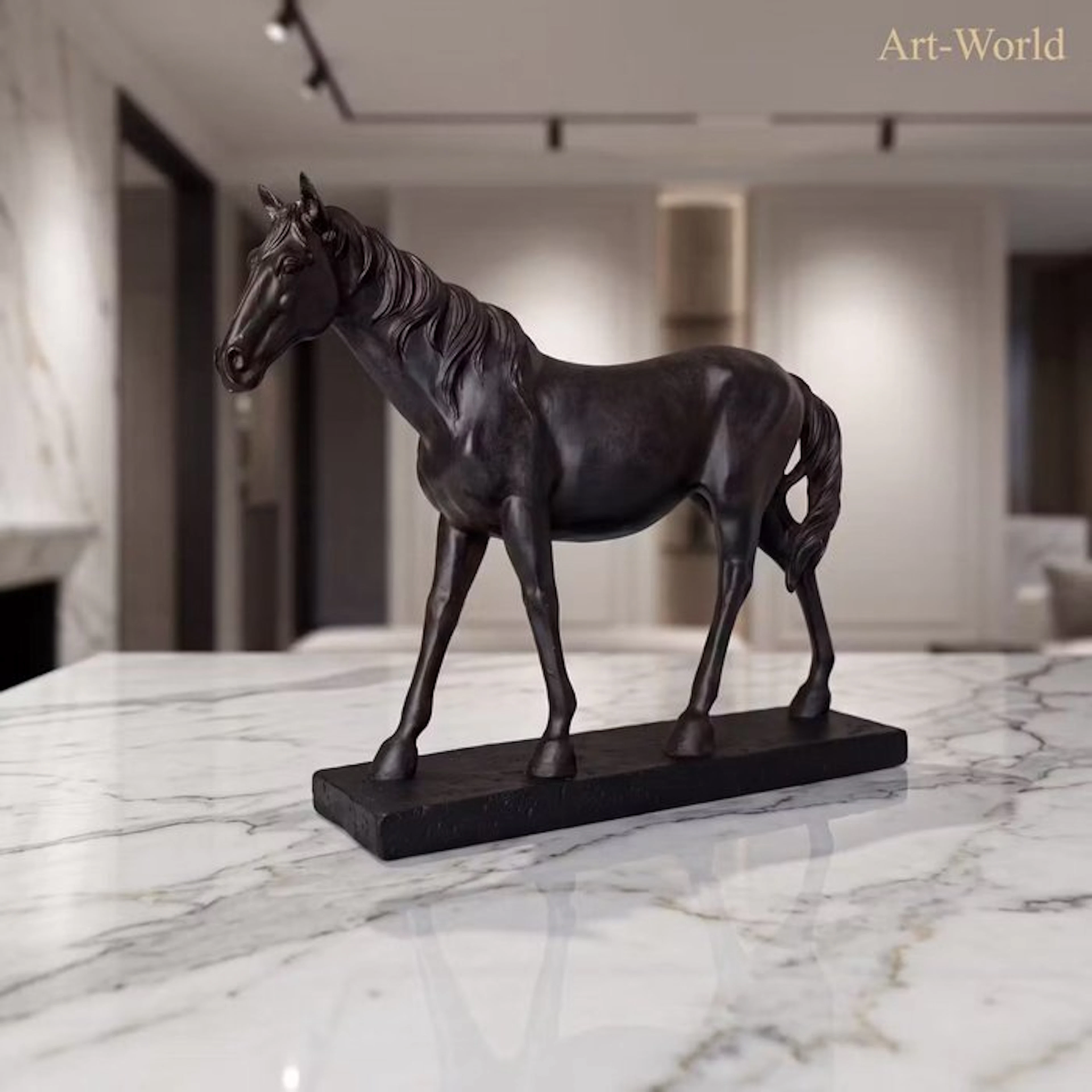Statue, Lopend paard (Zonder Minimumprijs) - 24 cm - Resin
