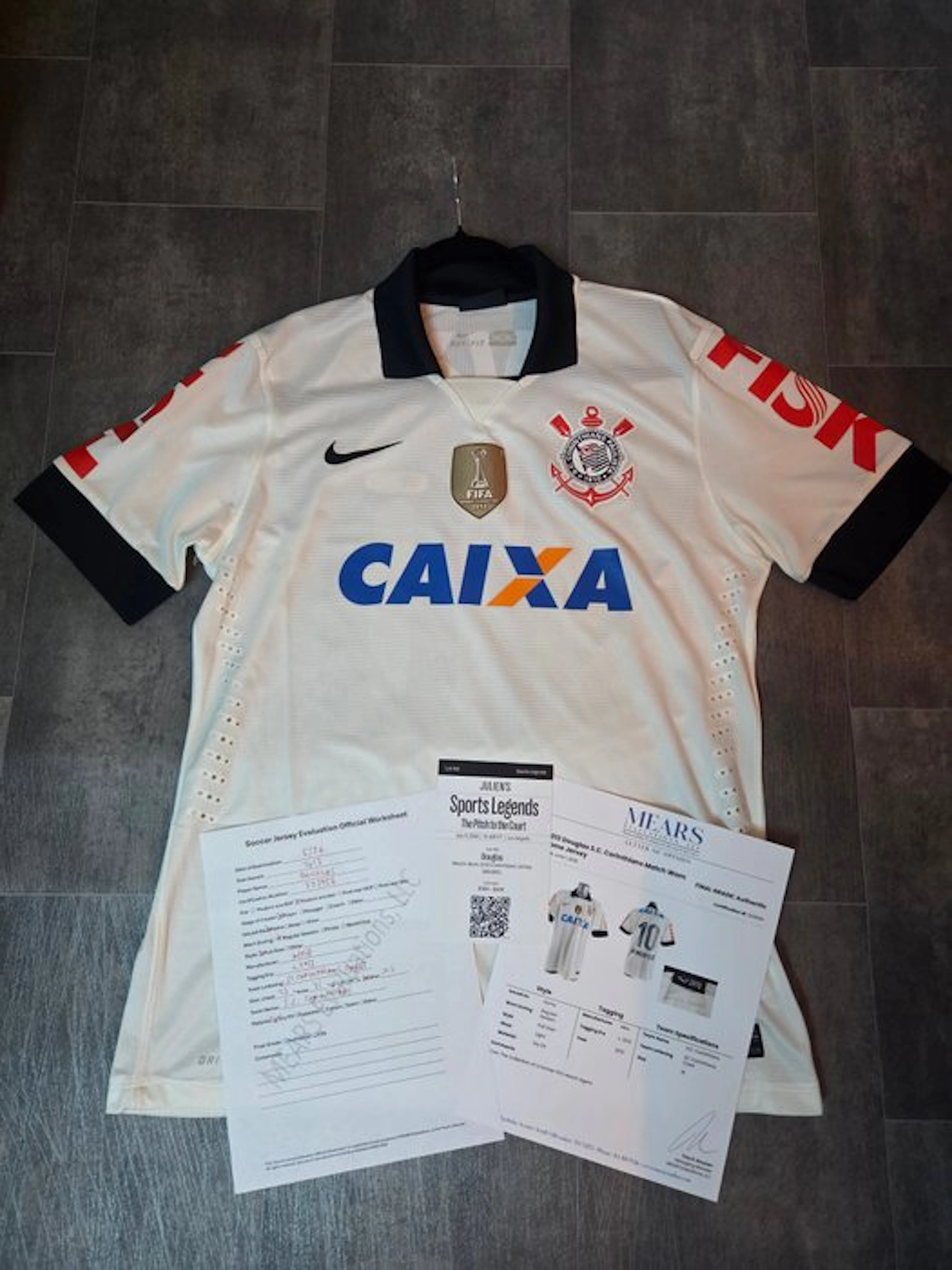 Corinthians - Brazilian Championship - Douglas - Football shirt