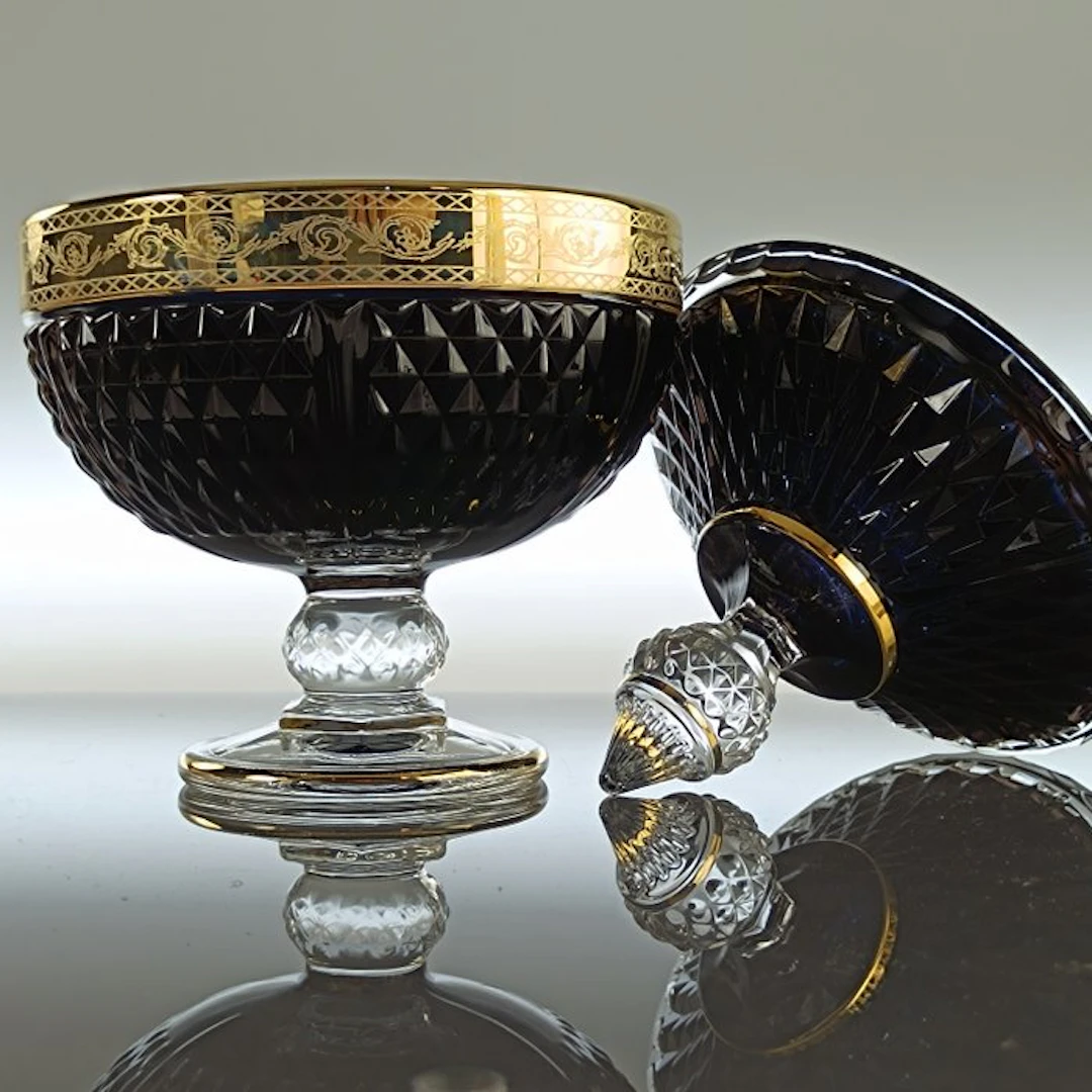 Secoloventesimo - Biscuit box - 24kt gold - Black LOW Gold candy box