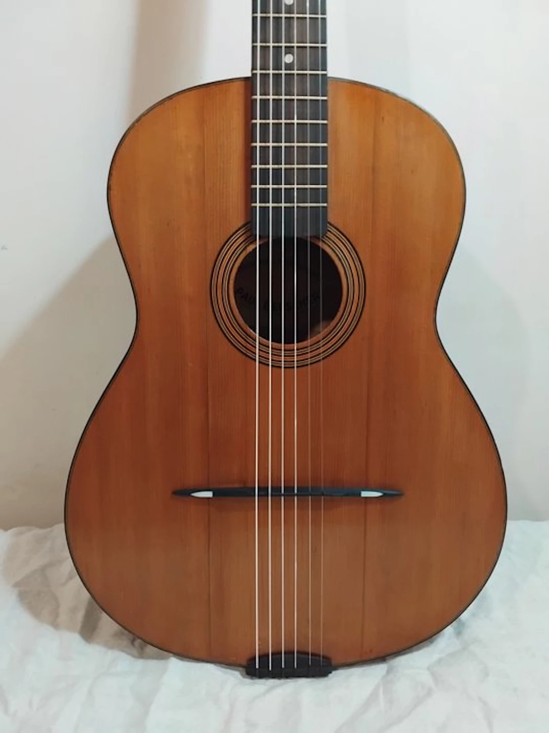 Paul Beuscher - Jazz Manouche - - Acoustic guitar...