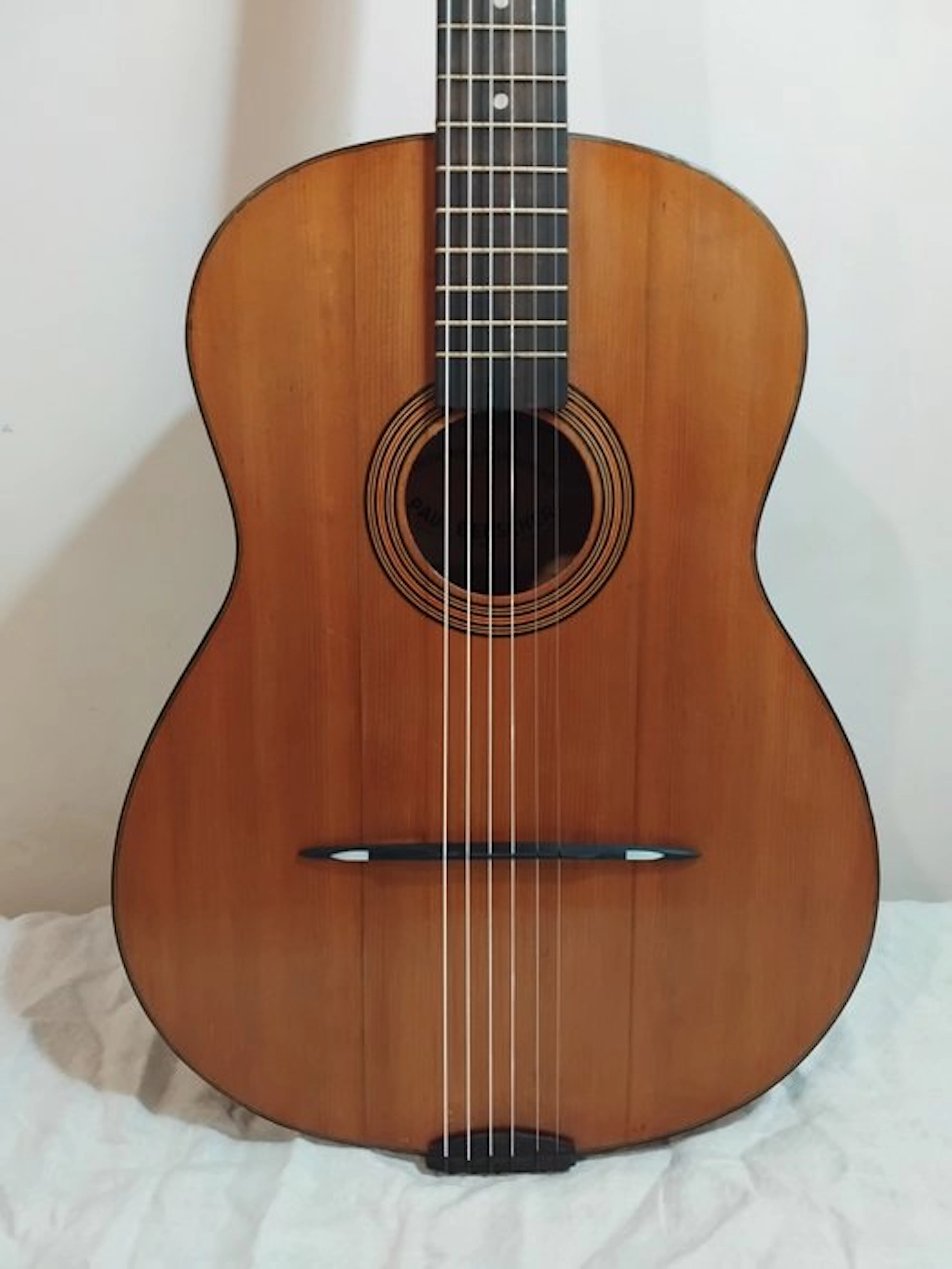 Paul Beuscher - Jazz Manouche - - Acoustic guitar...