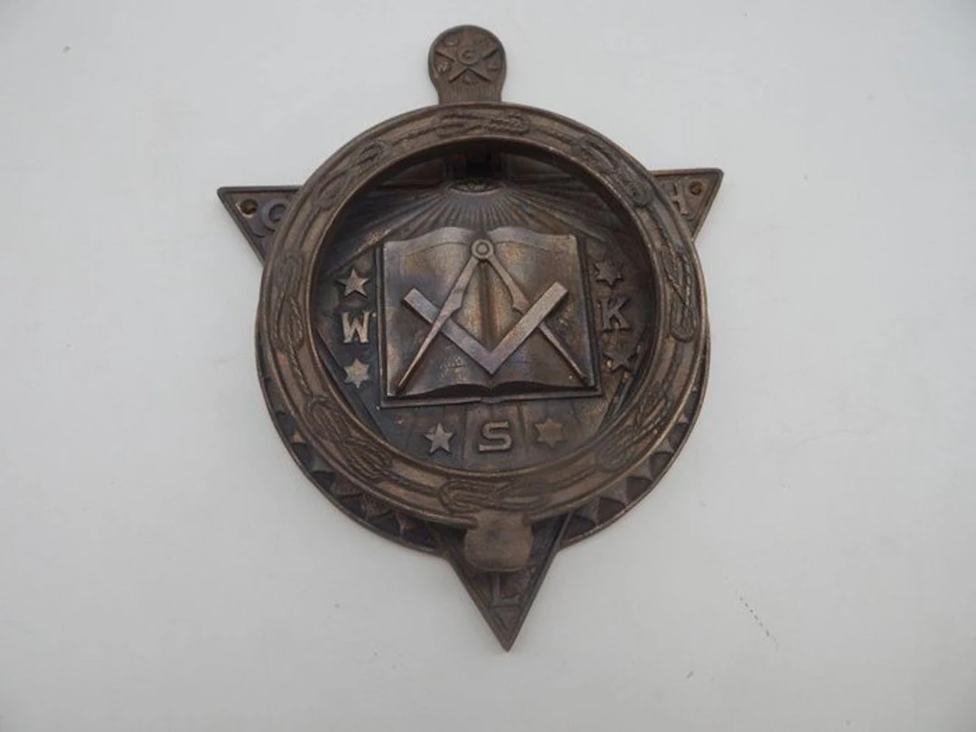 Netherlands - Badge - Franc maconnerie vrijmetselarij...