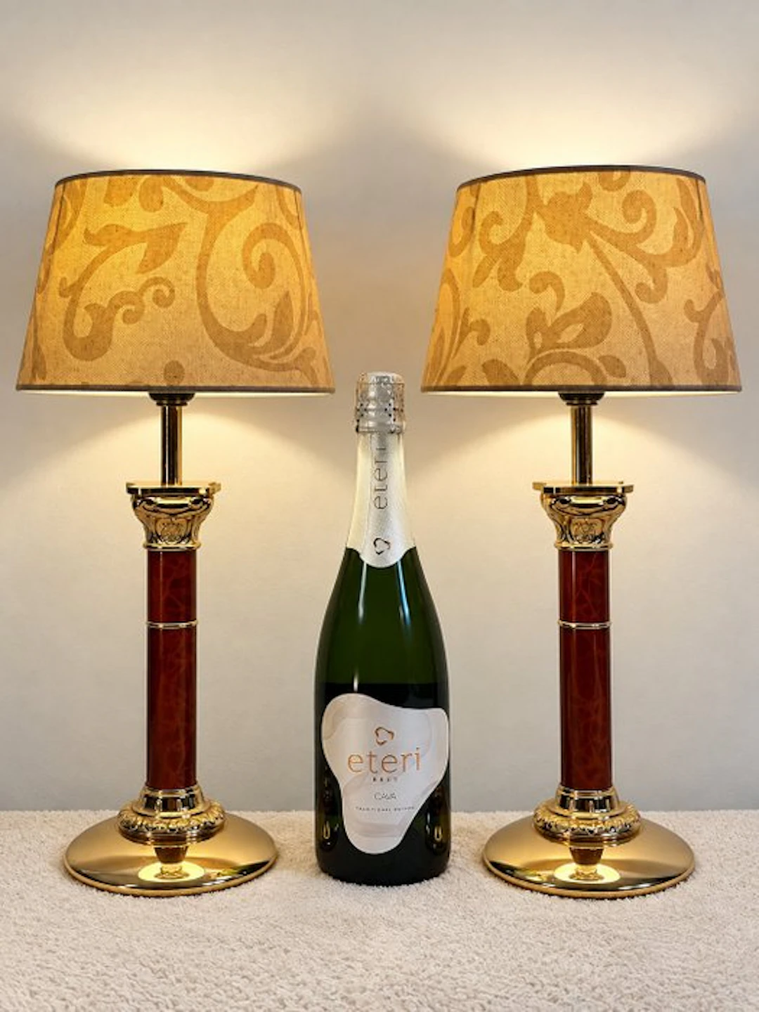 Table lamp (2) - Brass, Textile
