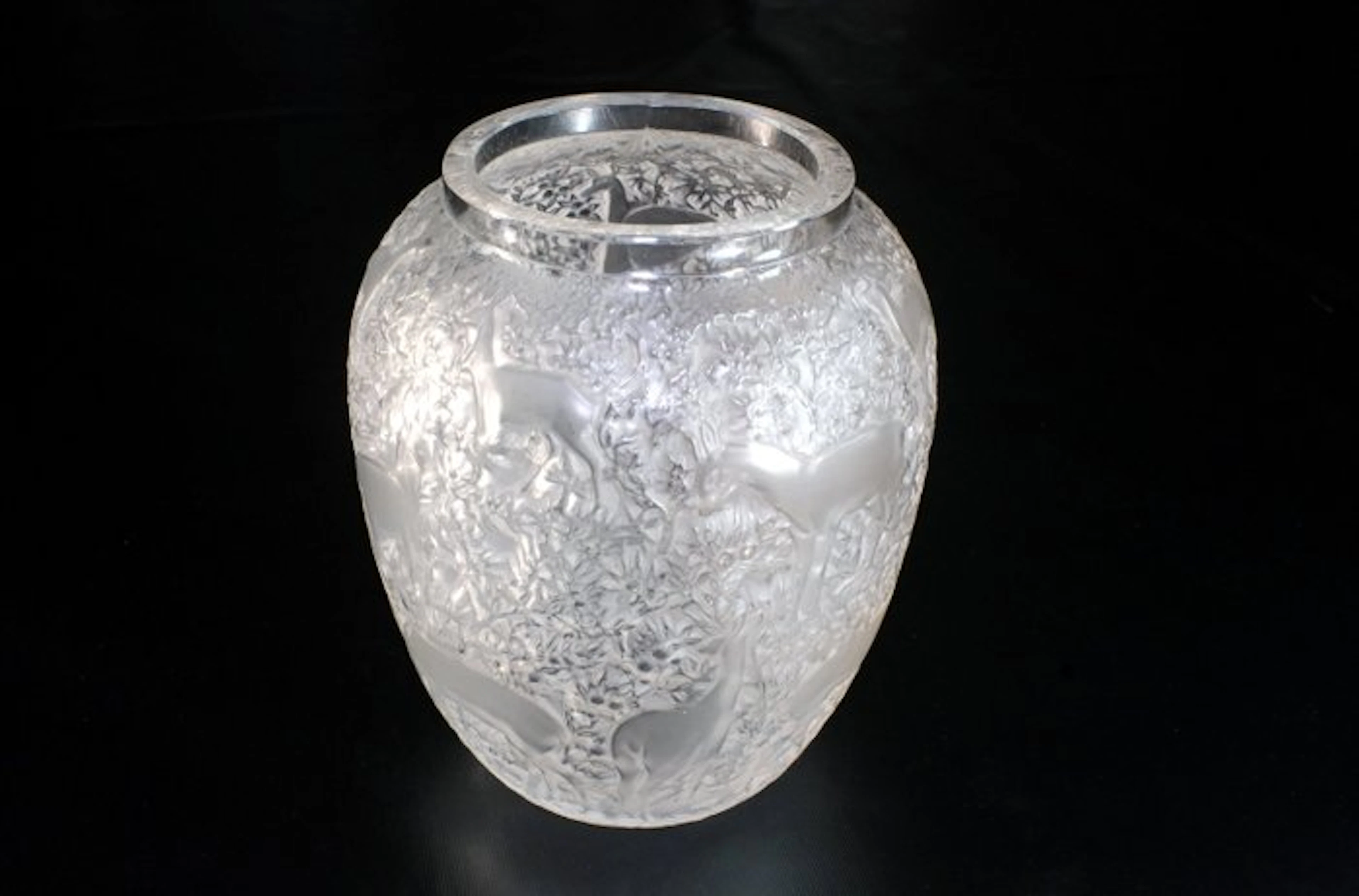 Lalique - Vase - Biches - Crystal
