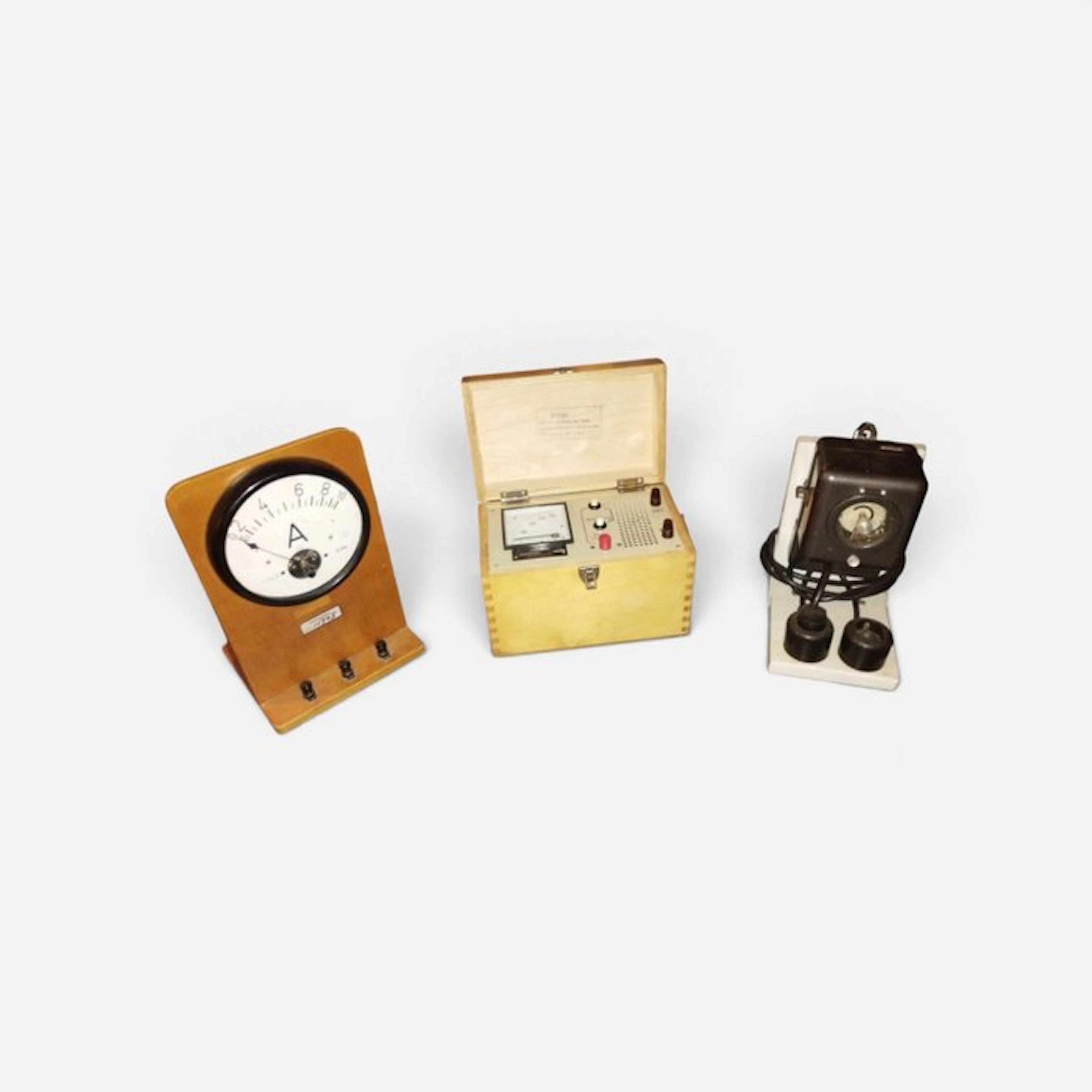 EAW/VEB/Kurt Titel KG - Technical instrument (3)...