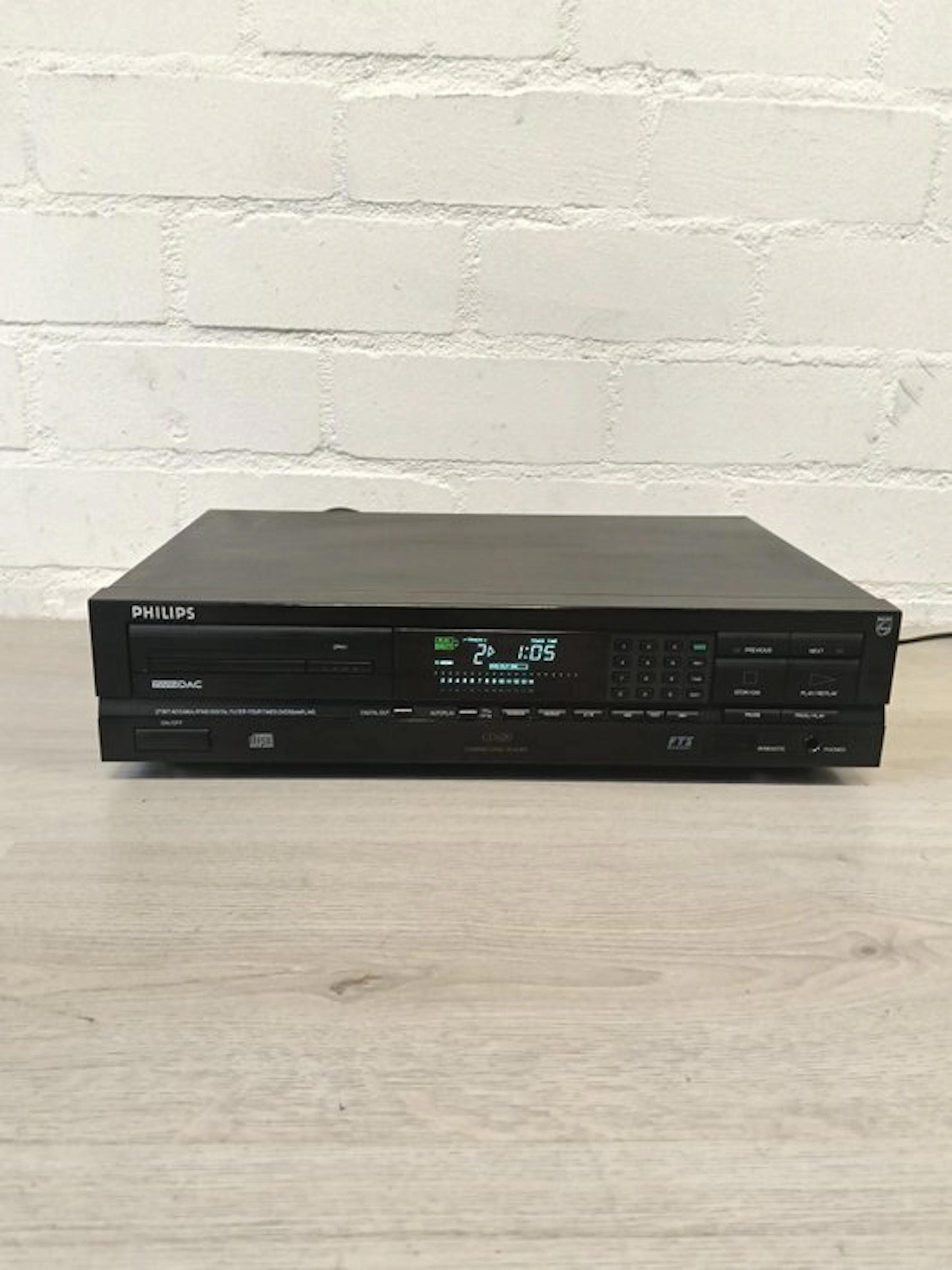 Philips - CD-620 CD player