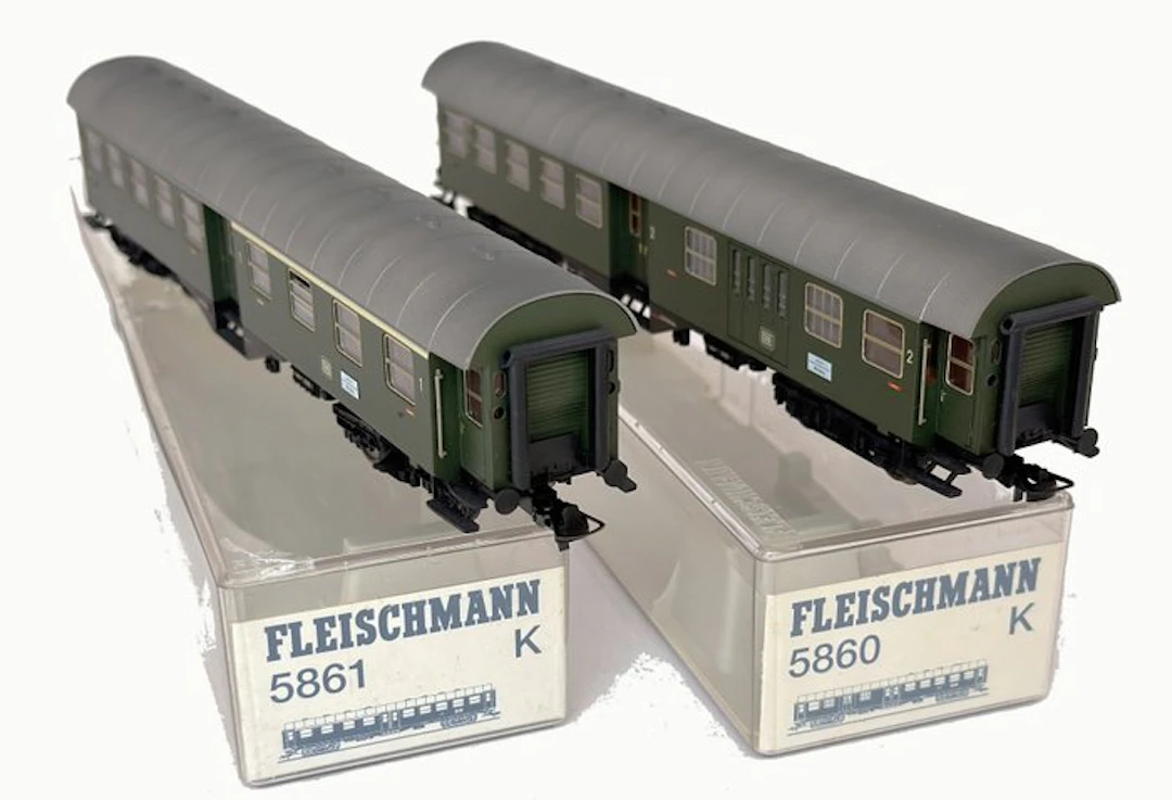 Fleischmann H0 - 5860 5661 - Model train passenger...