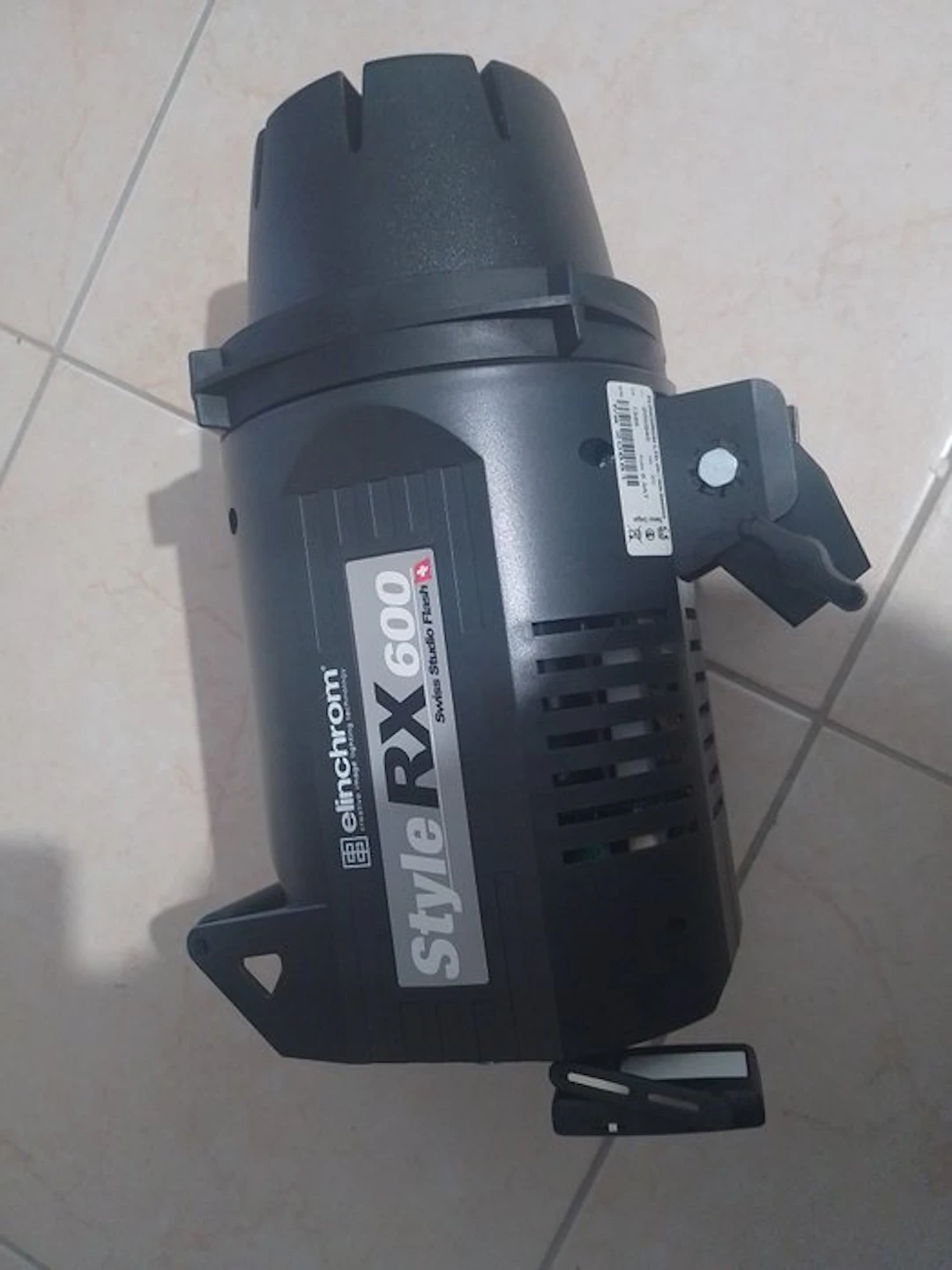 Elinchrome Style RX 600 Flash