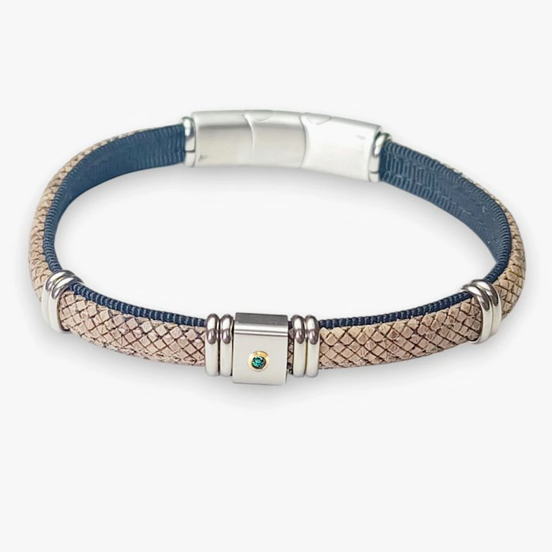 Other brand - Emerald - 18 kt. - Steel, Yellow gold - Bracelet - Artisanal