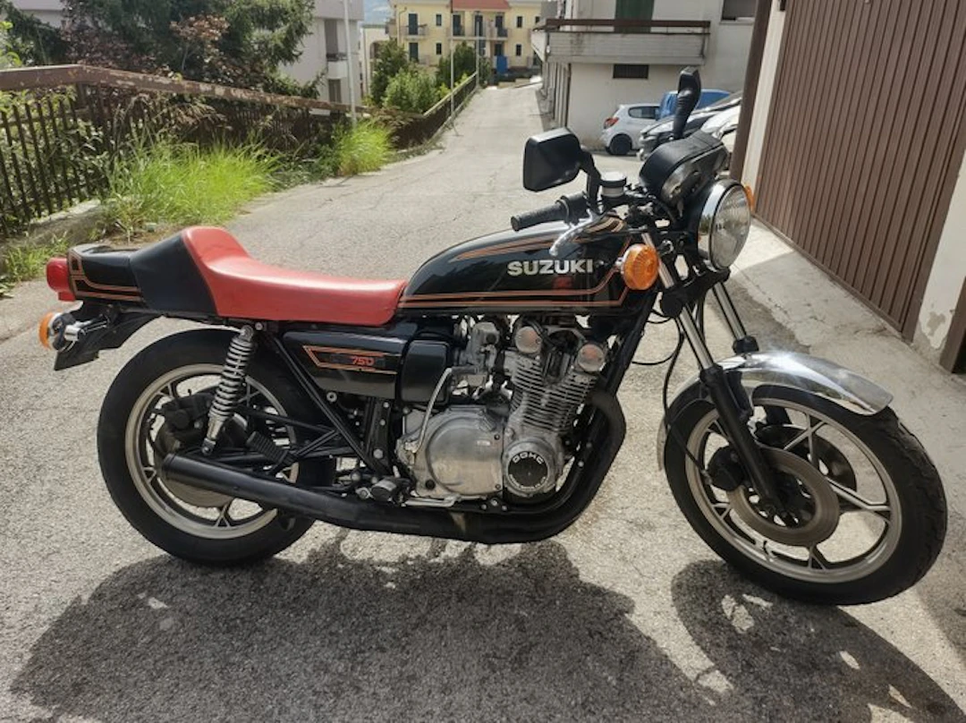 Suzuki - GS 750 E - 1979