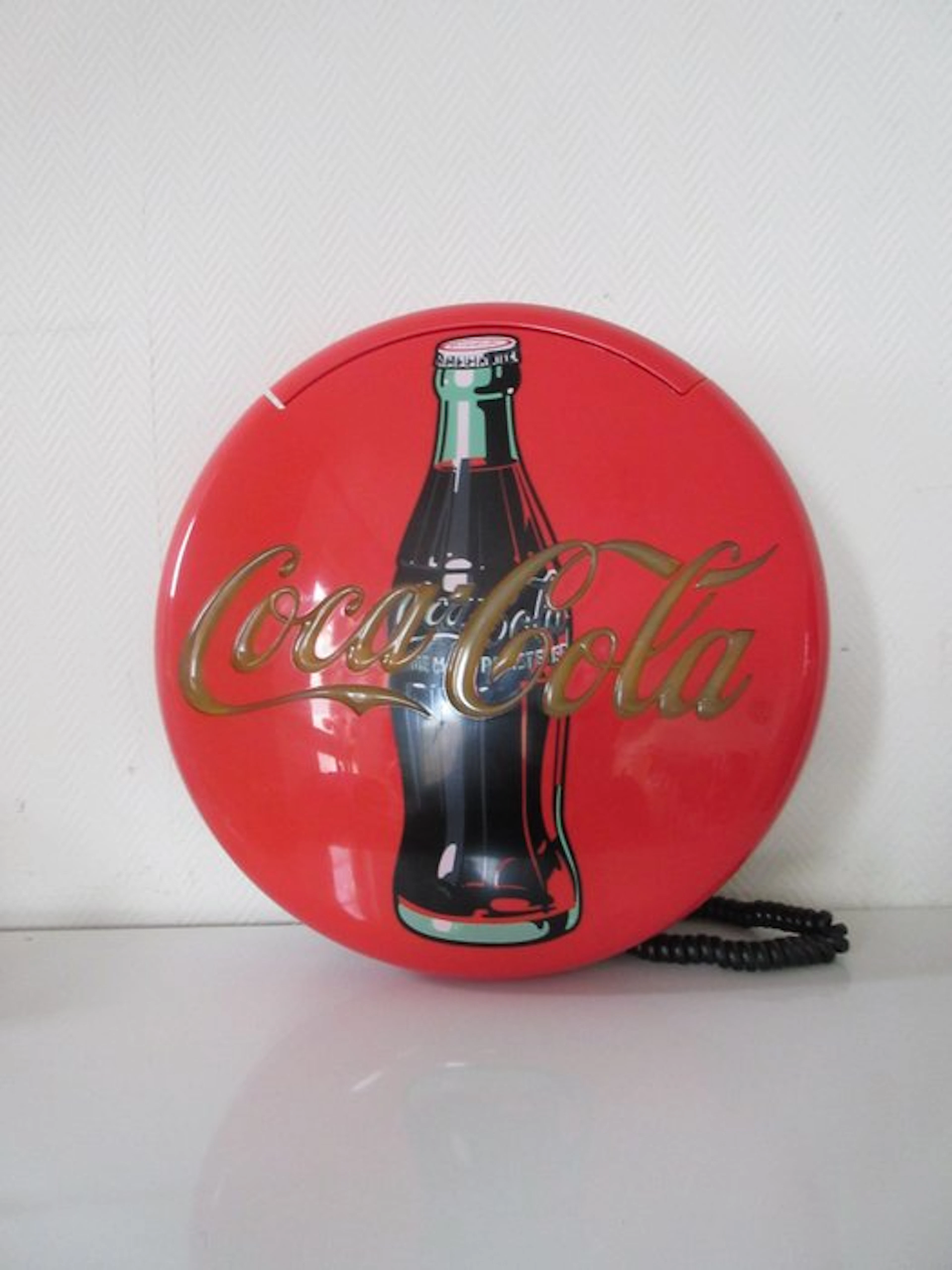 vintage - Analogue telephone - Plastic - Coca-Cola phone