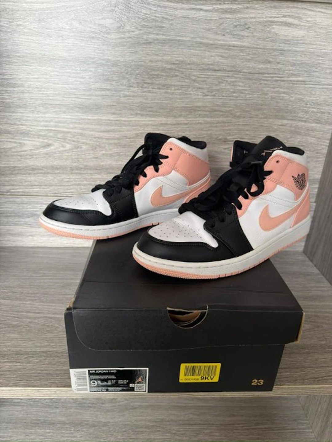 Nike - Air Jordan 1 Mid - Sneakers - Size: EU 43 - New with tags