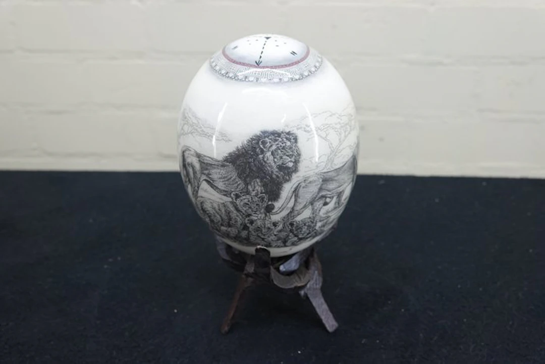 carved Ostrich Egg Taxidermy full body mount - Struthio...