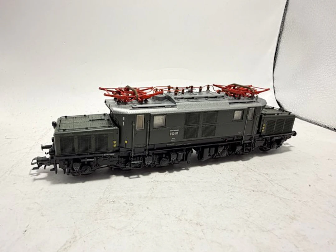 Märklin H0 - 37870 - Electric locomotive (1) - E93 - DB