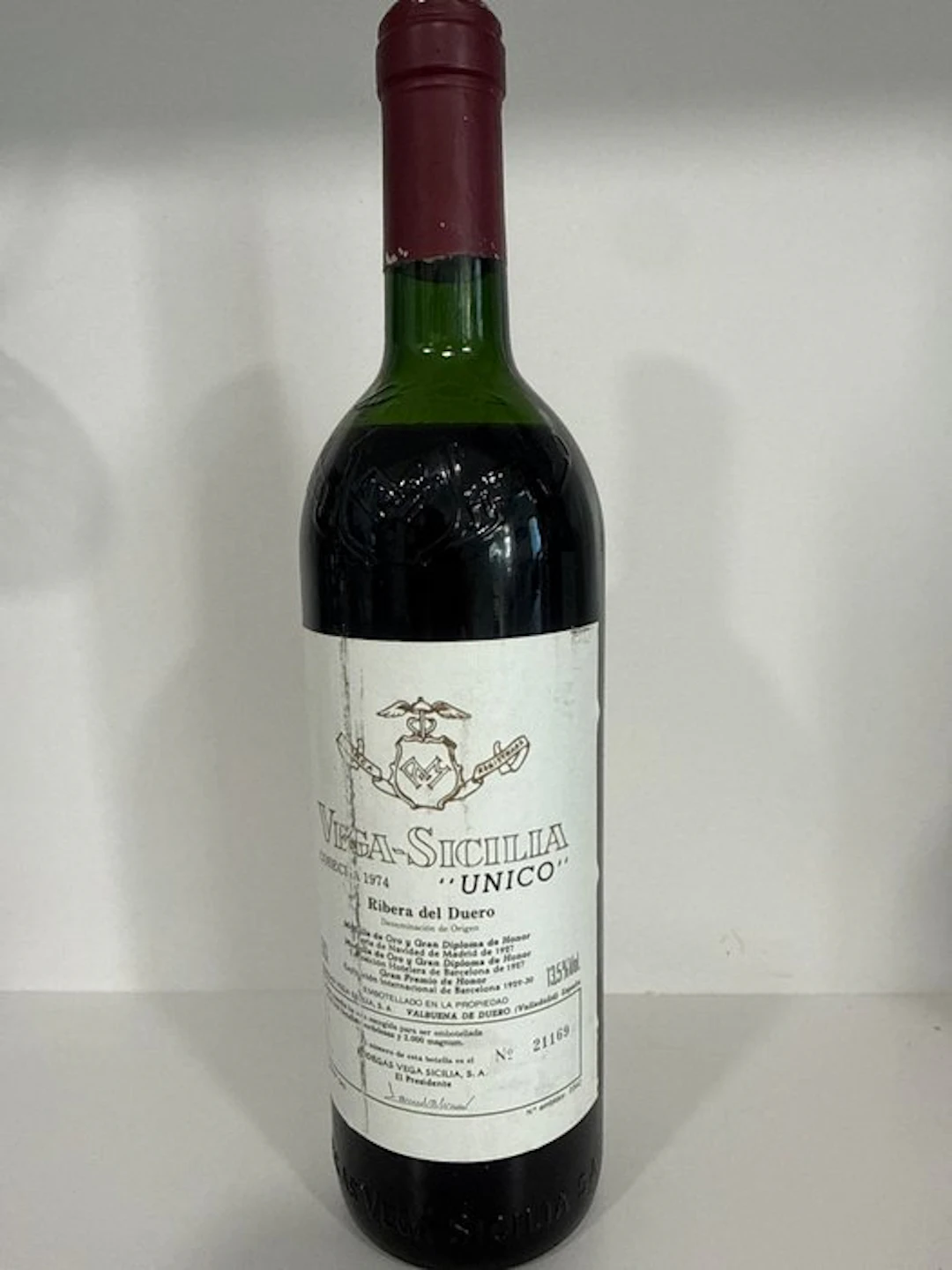 1974 Vega Sicilia Único - Ribera del Duero Gran Reserva - 1 Bottle (0.75L)