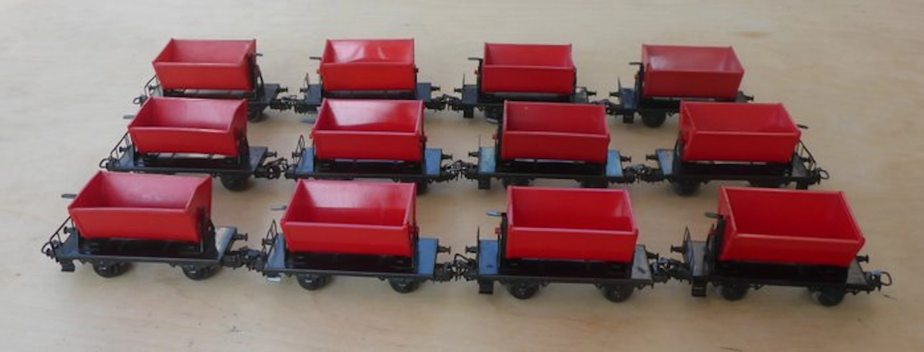 Märklin H0 - 4513 - Train set (12) - dump trucks - DB