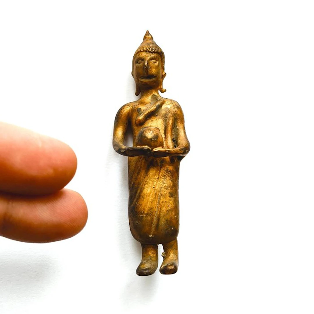 Ancient Siamese Gilded Archaic Glass Begging Buddha Bead Talisman - 100 mm