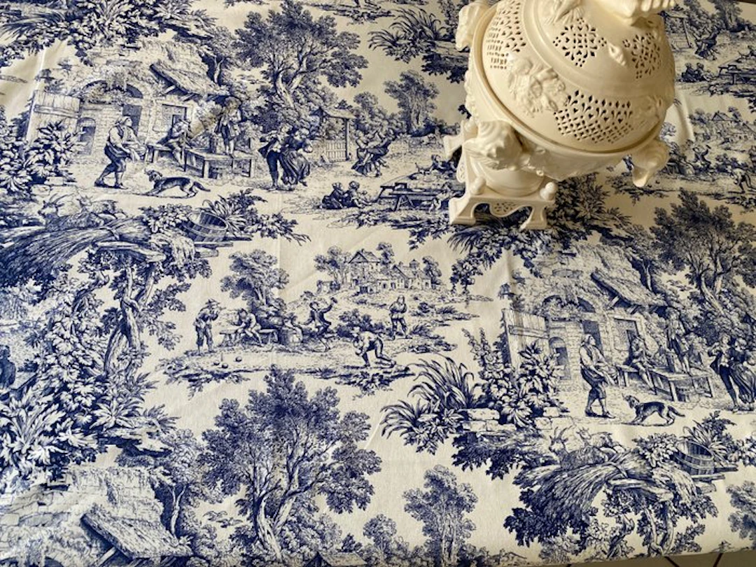san Leucio - Elegant cobalt blue cotton tablecloth in toile de Jouy