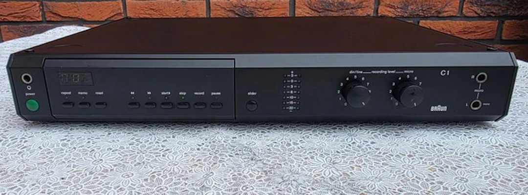 Braun - C1 Cassette recorder-player