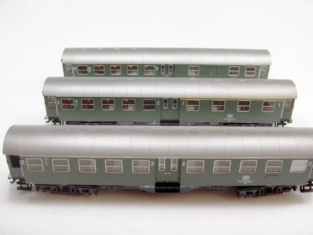 Märklin H0 - 4131 4132 4133 - Train set (3) - Set unused carriages - DB
