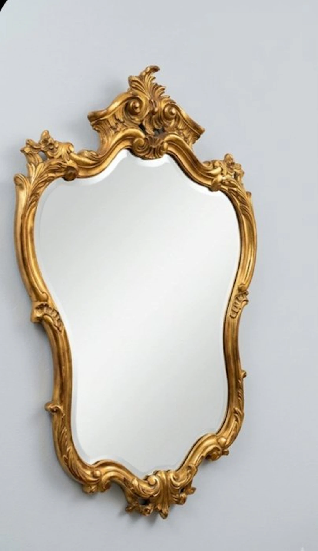 Deknudt - Wall mirror - Glass, Wood, Spelter - Grand mirror in Louis XV style.