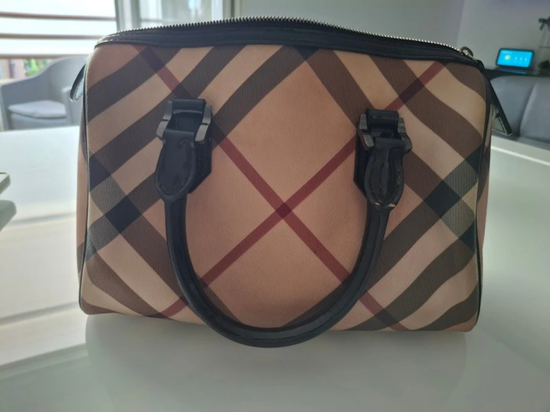 Burberry - Handbag