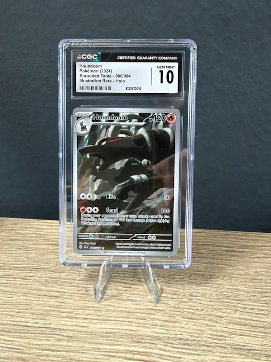 Pokémon - 1 Graded card - Houndoom 066/064 Foil - CGC 10...