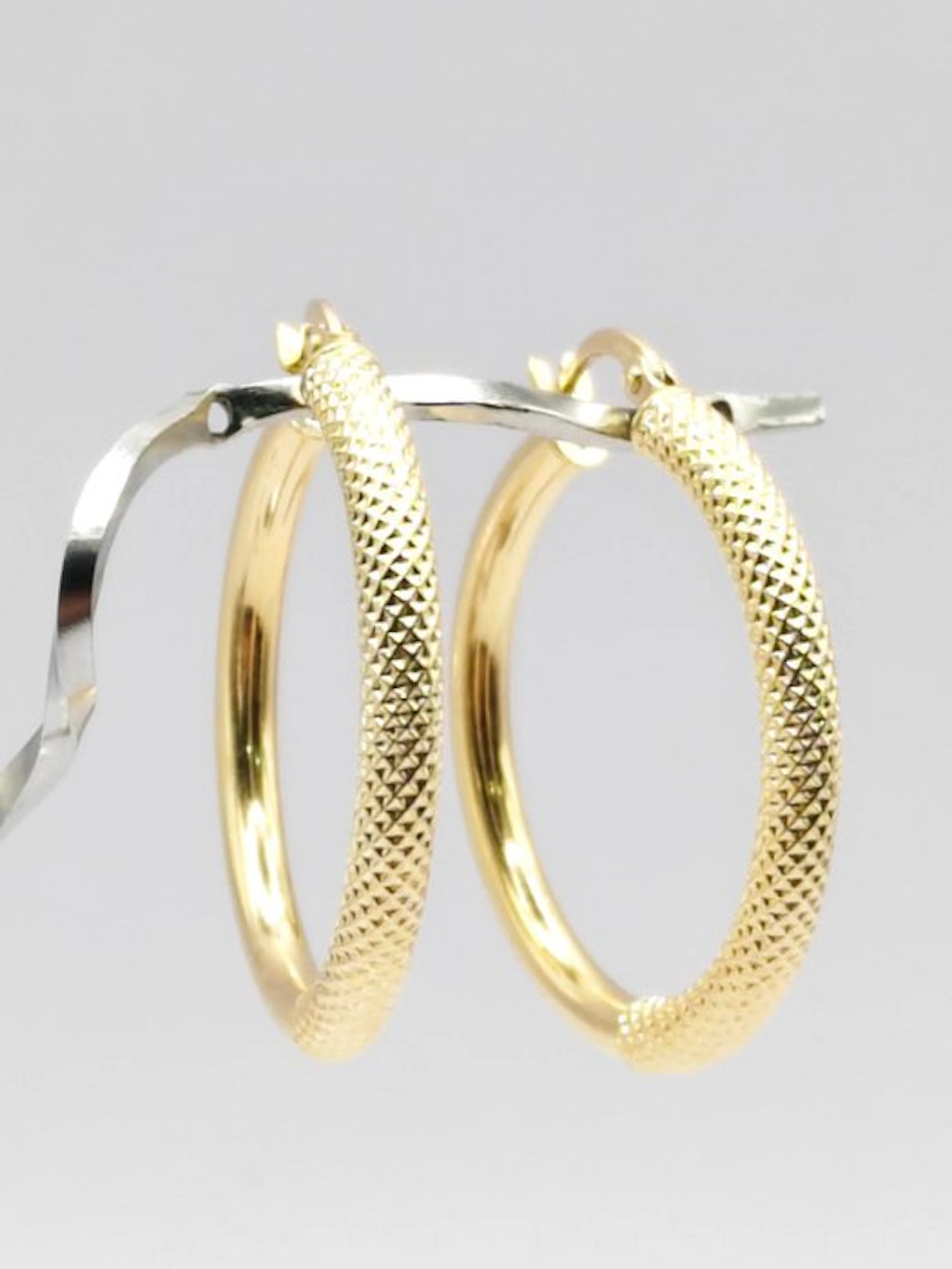 Earrings - 18 kt. Yellow gold