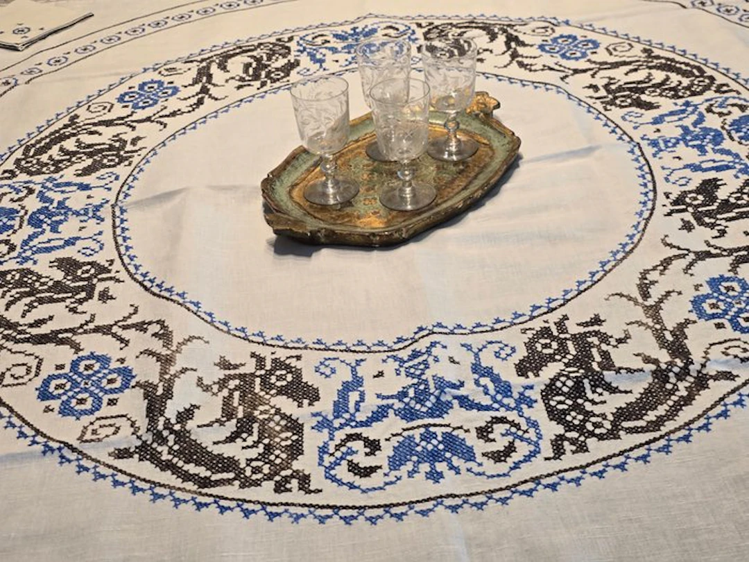 Tablecloth (7) - 128 cm - 128 cm - square tablecloth