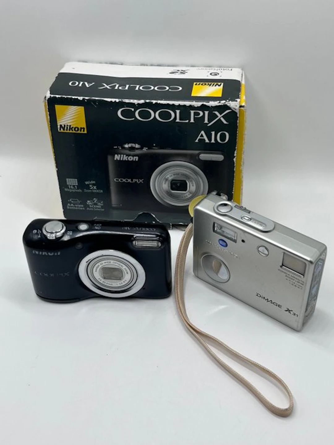 Nikon, Konica Minolta COOLPIX A10 / DiMAGE X31 Digital camera