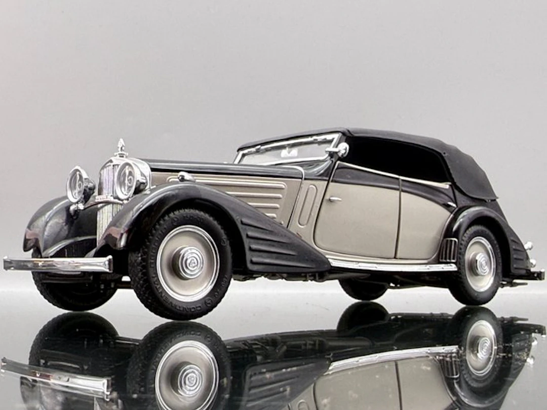 Franklin Mint 1:24 - Modellbil - 1935 Maybach Zeppelin - High End-samlarmodell med mycket detaljerad V12-motor