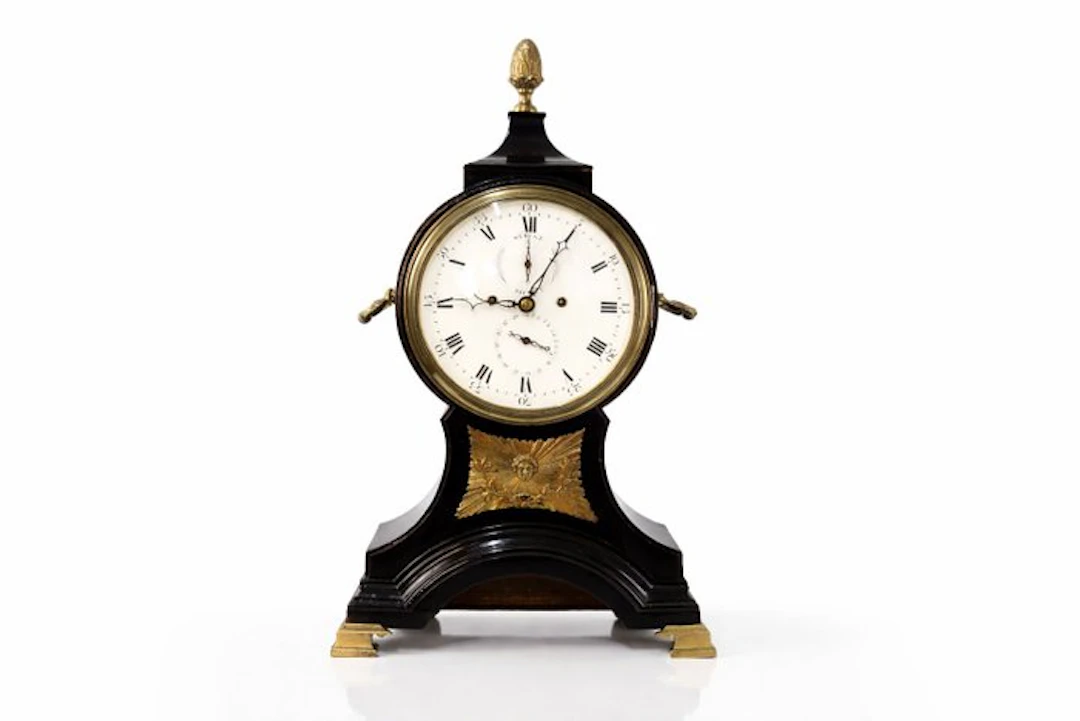 Bracket watch - John Bittleston, London - Wood, Brass - 1750-1800