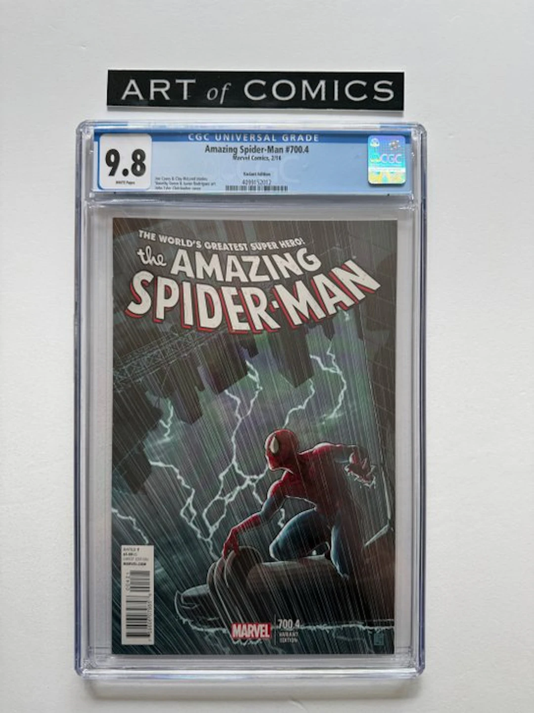 The Amazing Spider-Man #700.4 - Variant edition - CGC 9.8...