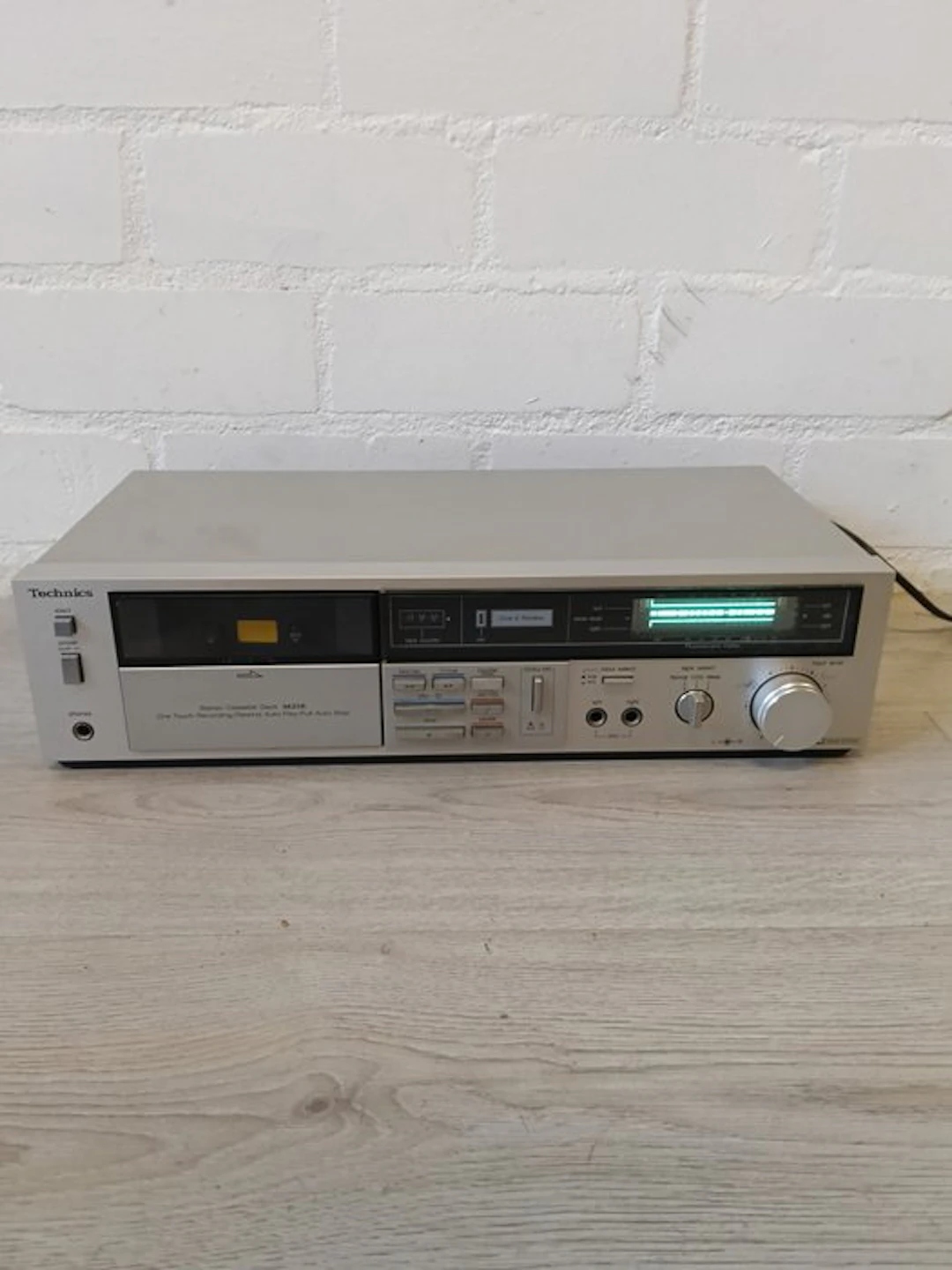 Technics - M216 with Dolby B NR Audio-cassette deck