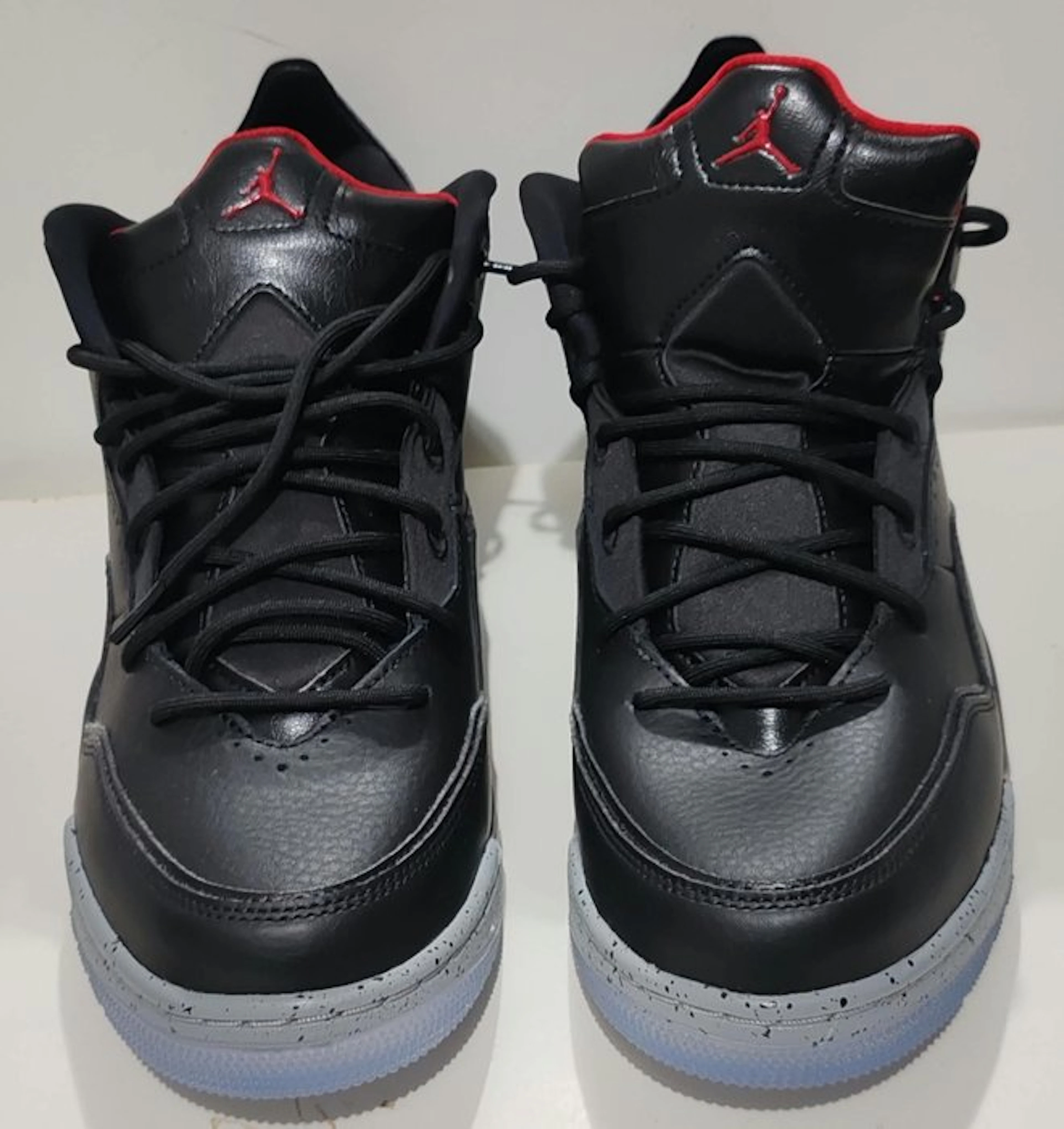 Air Jordan - High-top trainers - Size: EU 43 - New with tags